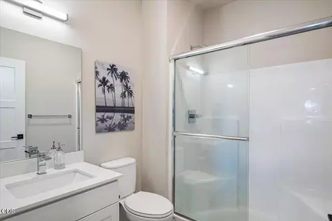 Bath - 20534 Empire Ave, Bend, OR 97701 photo 2 of 3