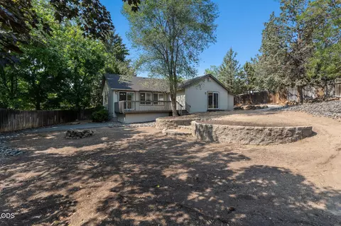 Exterior - 1961 NE Windy Tree Ct, Bend, OR 97701 photo 8 of 13