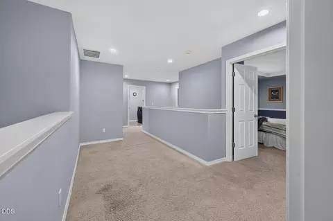 Entry Way - 61042 Chamomile Pl, Bend, OR 97702 photo 5 of 5
