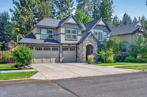 Exterior - 61042 Chamomile Pl, Bend, OR 97702 photo 2 of 8