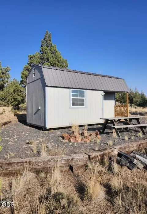 se maple, Prineville, OR 97754