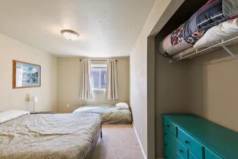 Bedroom - 986 SE Centennial St, Bend, OR 97702 photo 1 of 2