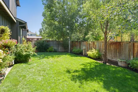 Exterior - 21183 Ritz Pl, Bend, OR 97702 photo 7 of 7