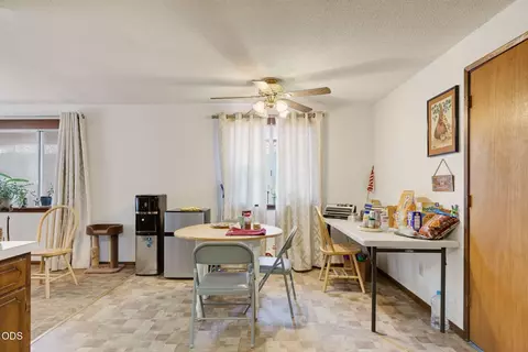 Dining - 685 Talbot St, Eagle Point, OR 97524 photo 2 of 2