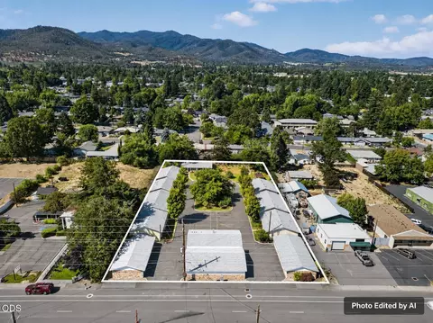 View/Area - 130 S Main St, Phoenix, OR 97535 photo 7 of 7