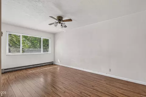 Living - 130 S Main St, Phoenix, OR 97535 photo 2 of 4