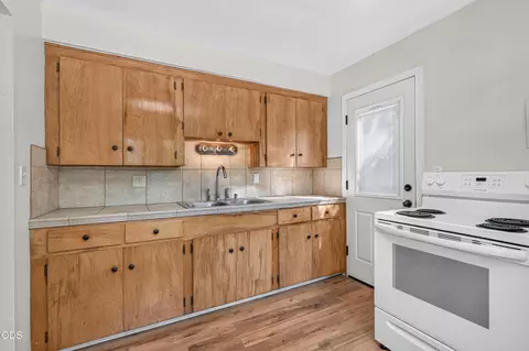 Kitchen - 130 S Main St, Phoenix, OR 97535 photo 3 of 8