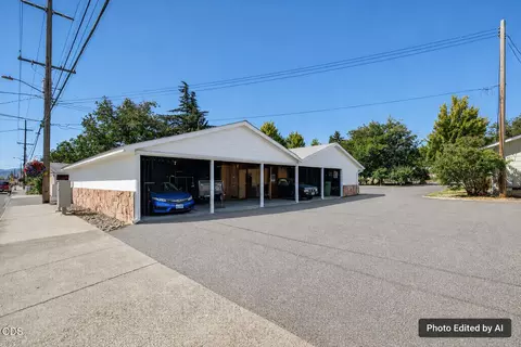 Exterior - 130 S Main St, Phoenix, OR 97535 photo 18 of 22