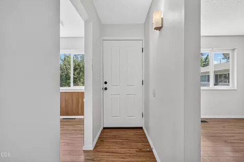 Entry Way - 130 S Main St, Phoenix, OR 97535 photo 1 of 4