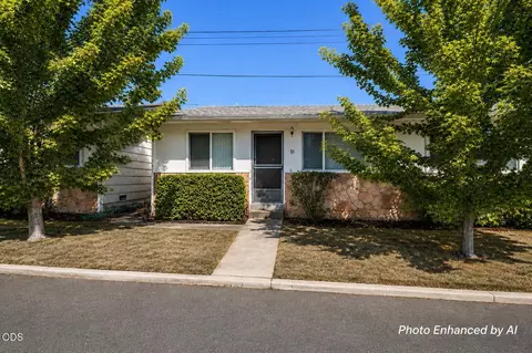Exterior - 130 S Main St, Phoenix, OR 97535 photo 10 of 22