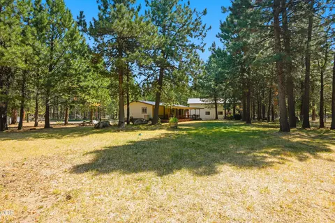 Exterior - 15362 Ponderosa Loop, La Pine, OR 97739 photo 9 of 11