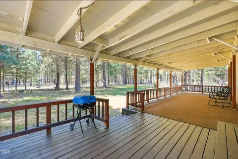 Exterior - 15362 Ponderosa Loop, La Pine, OR 97739 photo 6 of 11