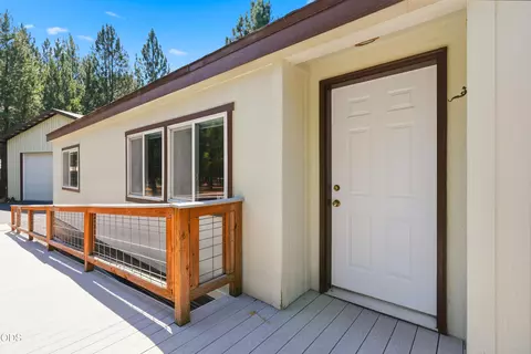 Exterior - 15362 Ponderosa Loop, La Pine, OR 97739 photo 5 of 11