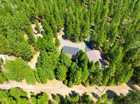 View/Area - 15362 Ponderosa Loop, La Pine, OR 97739 photo 3 of 5
