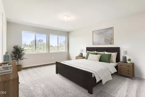 Bedroom - 20667 Town Dr, Bend, OR 97701 photo 4 of 7