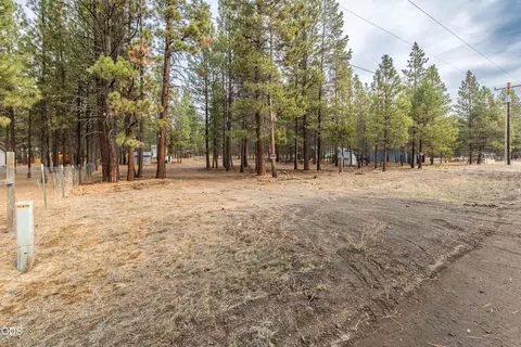 15876 Old Mill Rd, La Pine, OR 97739 photo 2