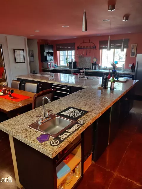 Kitchen - 56038 Black Duck Rd, Bend, OR 97707 photo 3 of 4