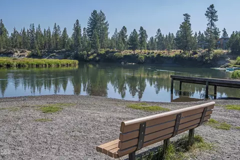 View/Area - 56038 Black Duck Rd, Bend, OR 97707 photo 1 of 2