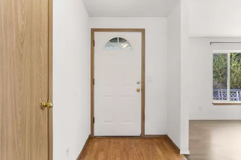 Entry Way - 16046 Dyke Rd, La Pine, OR 97739 photo 1 of 3