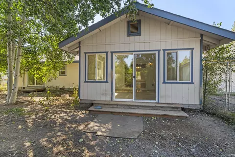 Exterior - 16046 Dyke Rd, La Pine, OR 97739 photo 8 of 14