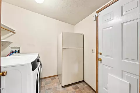 Other - 145111 Lanewood Dr, La Pine, OR 97739 photo 4 of 9