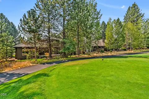 Exterior - 61524 Tam Mcarthur Loop, Bend, OR 97702 photo 10 of 12