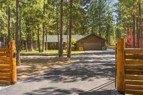 Exterior - 15375 Ponderosa Loop, La Pine, OR 97739 photo 2 of 25