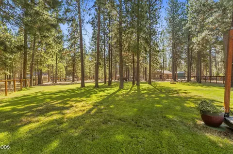 Exterior - 15375 Ponderosa Loop, La Pine, OR 97739 photo 11 of 25
