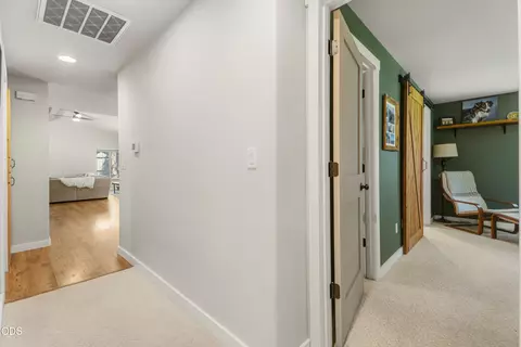 Entry Way - 15375 Ponderosa Loop, La Pine, OR 97739 photo 3 of 4