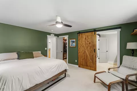 Bedroom - 15375 Ponderosa Loop, La Pine, OR 97739 photo 2 of 6