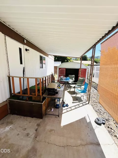 515 E Main St, Rogue River, OR 97537 photo 6
