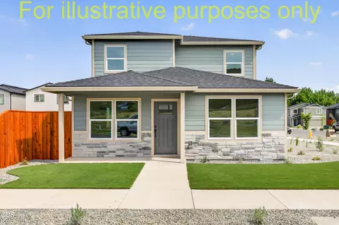 953 Honey Bee St, Medford, OR 97501