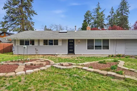 758 NE Quimby Ave, Bend, OR 97701