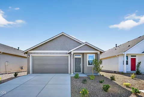 2650 NW 26th Loop N, Redmond, OR 97756