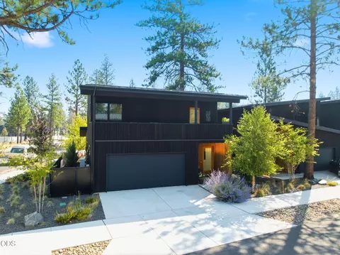 632 N Sisters Woodlands Way # 20, Sisters, OR 97759