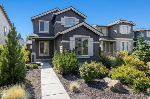 61065 SE Sydney Harbor Dr, Bend, OR 97702