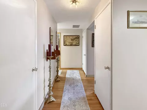 Entry Way - 2640 NE 8th St, Bend, OR 97701 photo 1 of 2