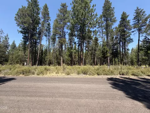 17092 Merced Rd, Bend, OR 97707 photo 4