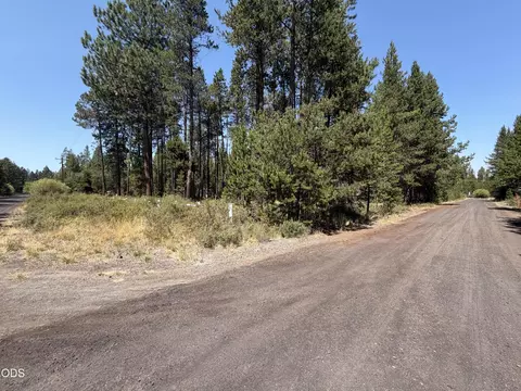 17092 Merced Rd, Bend, OR 97707 photo 6