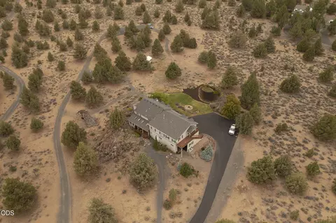 View/Area - 60475 Dakota Trl, Bend, OR 97702 photo 1 of 1