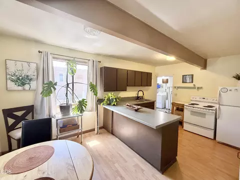 Kitchen - 168 S 3rd Ave, Chiloquin, OR 97624 photo 1 of 6