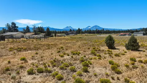 Other - 67050 Gist Rd, Bend, OR 97703 photo 27 of 28