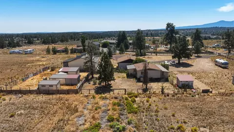 Other - 67050 Gist Rd, Bend, OR 97703 photo 26 of 28
