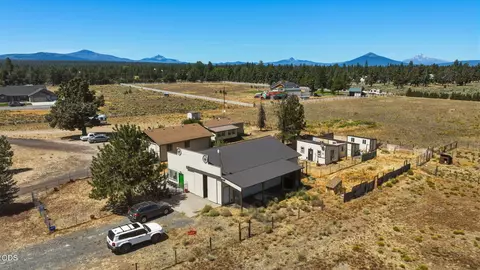 Other - 67050 Gist Rd, Bend, OR 97703 photo 24 of 28