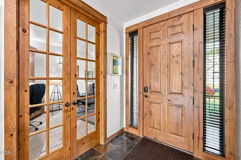 Entry Way - 60822 Cobblestone Pl, Bend, OR 97702 photo 1 of 1