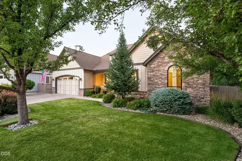 Exterior - 60822 Cobblestone Pl, Bend, OR 97702 photo 2 of 8
