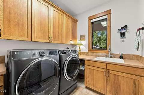 Other - 60822 Cobblestone Pl, Bend, OR 97702 photo 7 of 13