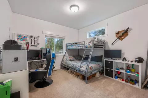 Bedroom - 56253 Marsh Hawk Rd, Bend, OR 97707 photo 5 of 5