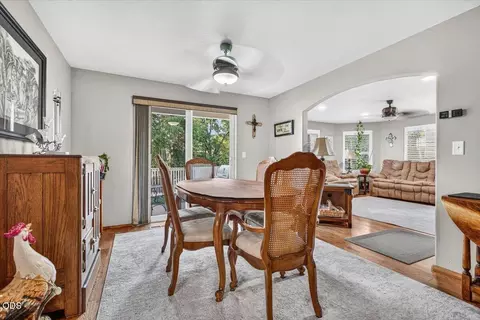 Dining - 207 Maxwell Pl, Central Point, OR 97502 photo 1 of 1