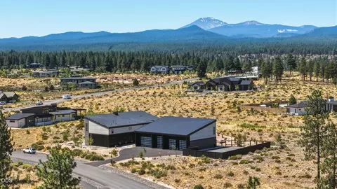 View/Area - 62333 Mcclain Dr, Bend, OR 97703 photo 1 of 2